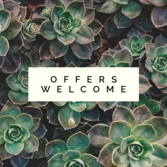 💢 WELCOME TO  MY CLOSET 💢 - Picture 2 of 11